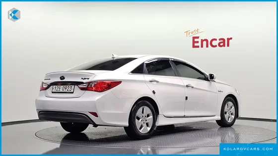 HYUNDAI SONATA 2.0