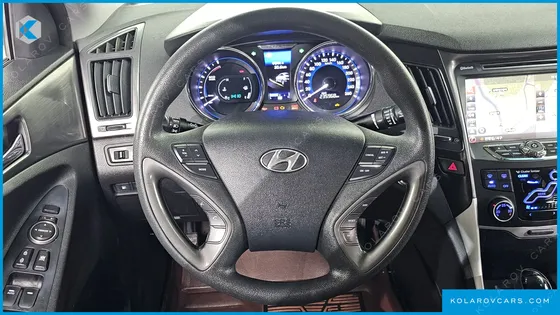 HYUNDAI SONATA 2.0
