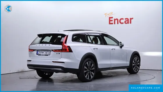 VOLVO V60 B5 ULTRA AWD