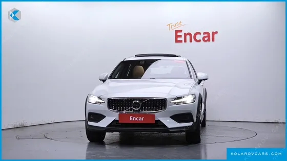 VOLVO V60 B5 ULTRA AWD