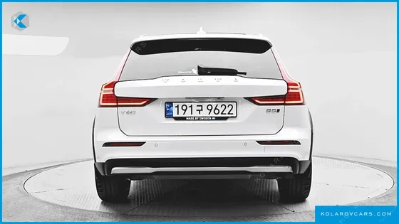 VOLVO V60 B5 ULTIMATE AWD