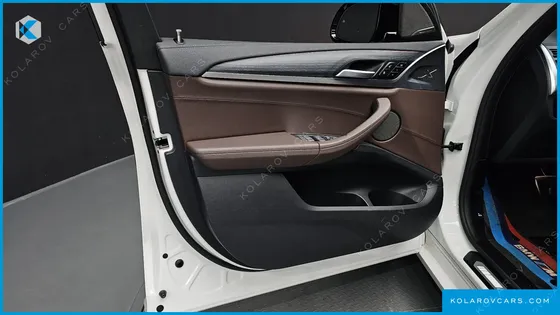 BMW IX3 M SPORTS