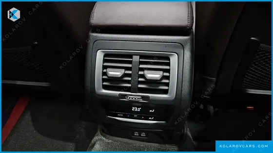 BMW IX3 M SPORTS
