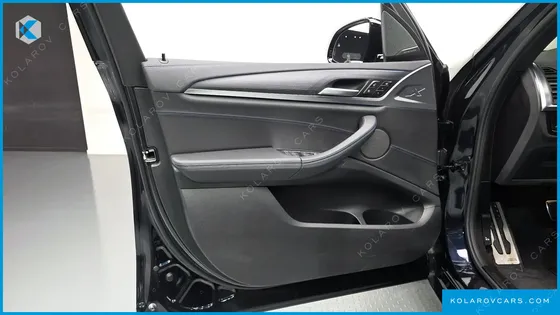 BMW IX3 M SPORTS
