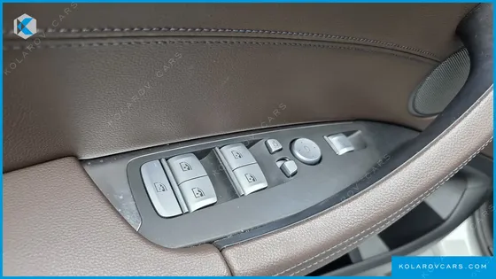 BMW IX3 M SPORTS
