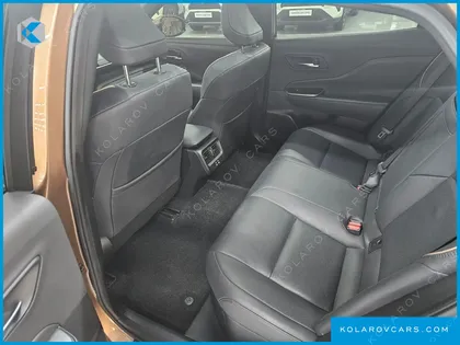 TOYOTA CROWN 2.5 4WD HYBRID
