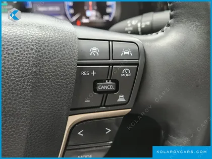 TOYOTA CROWN 2.5 4WD HYBRID