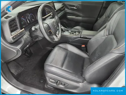 TOYOTA CROWN 2.5 4WD HYBRID
