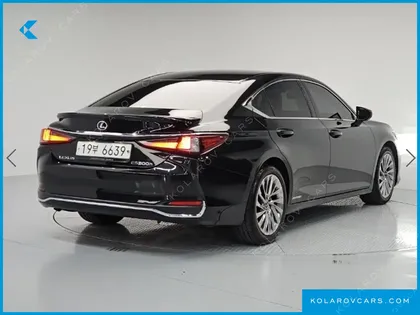 LEXUS ES EXECUTIVE