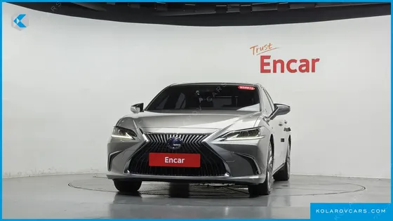 LEXUS ES LUXURY PLUS