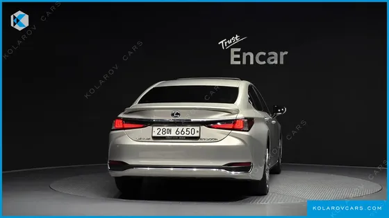 LEXUS ES LUXURY PLUS