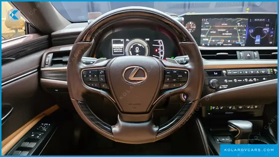 LEXUS ES LUXURY PLUS