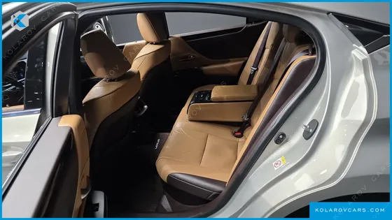 LEXUS ES LUXURY PLUS