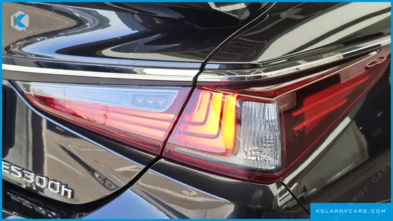 LEXUS ES LUXURY PLUS