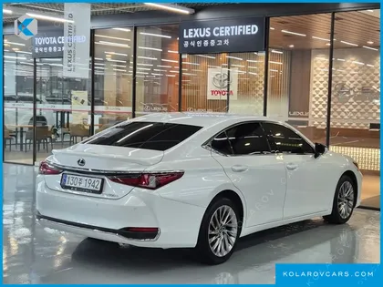 LEXUS ES LUXURY PLUS