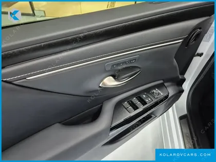 LEXUS ES LUXURY PLUS