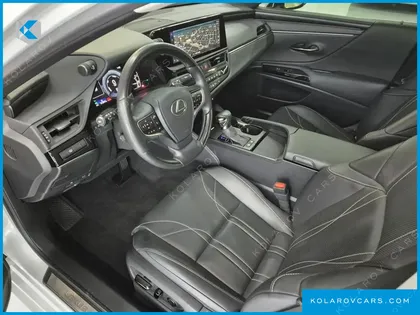 LEXUS ES LUXURY PLUS