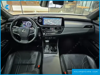 LEXUS ES LUXURY PLUS