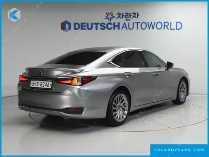LEXUS ES EXECUTIVE