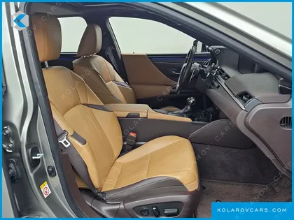 LEXUS ES EXECUTIVE