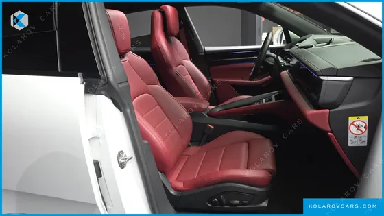PORSCHE MACAN BASE 4