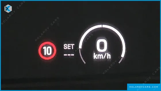 PORSCHE MACAN BASE 4