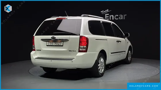 KIA CARNIVAL GLX