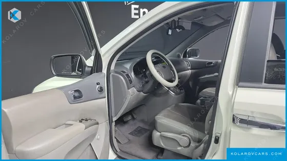 KIA CARNIVAL GLX