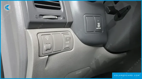 KIA CARNIVAL GLX