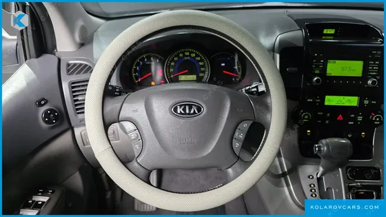 KIA CARNIVAL GLX