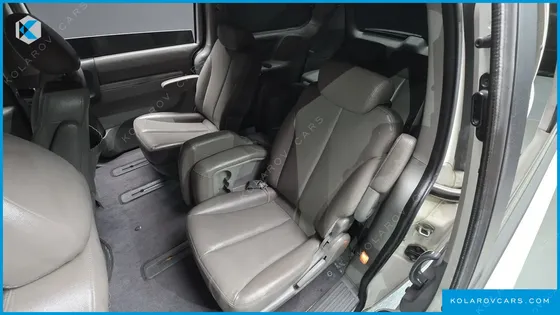 KIA CARNIVAL GLX