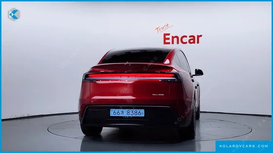 TESLA MODEL Y LONG RANGE AWD