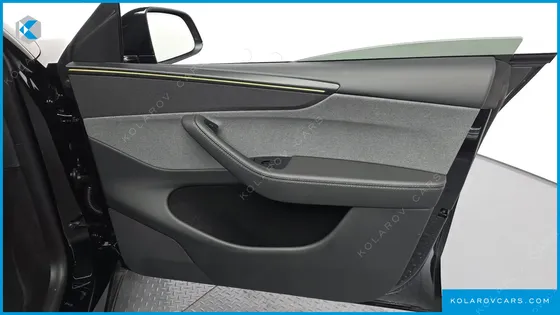 TESLA MODEL Y RWD