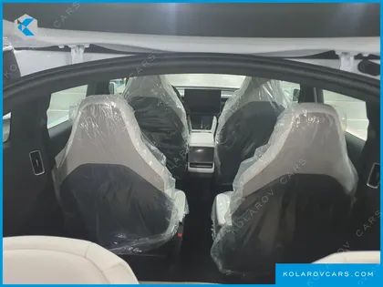 TESLA MODEL Y L LONG RANGE AWD