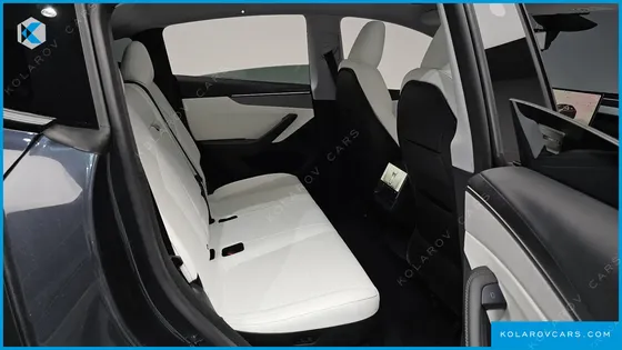 TESLA MODEL Y RWD