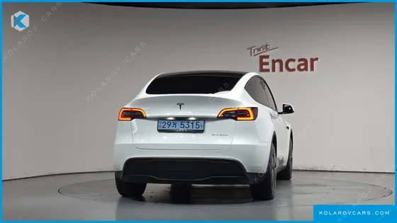 TESLA MODEL Y LONG RANGE AWD