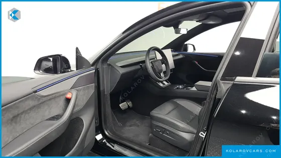 TESLA MODEL Y PREMIUM LONG RANGE AWD