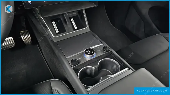 TESLA MODEL Y PREMIUM LONG RANGE AWD