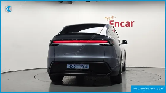 TESLA MODEL Y L LONG RANGE AWD