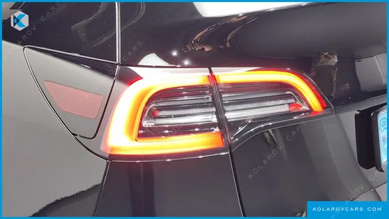 TESLA MODEL Y RWD