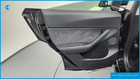 TESLA MODEL Y RWD