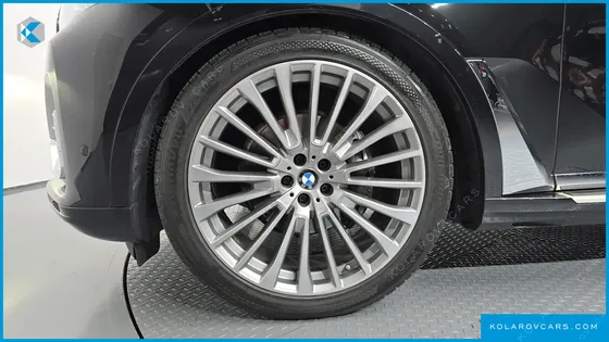 BMW X7 XDRIVE 30D DESIGN PURE EXCELLENT 6-SEATER