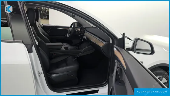 TESLA MODEL Y RWD