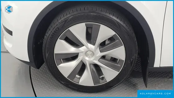 TESLA MODEL Y RWD