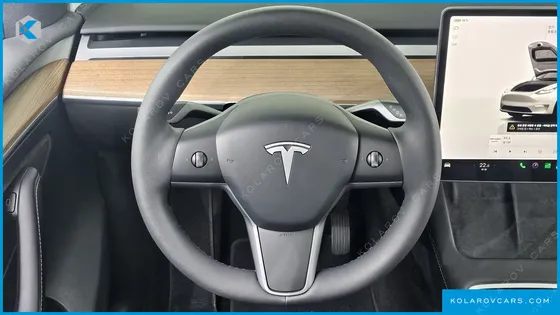 TESLA MODEL Y RWD