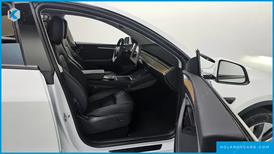 TESLA MODEL Y RWD