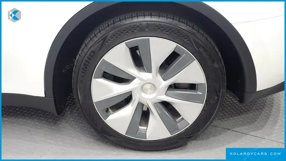 TESLA MODEL Y RWD