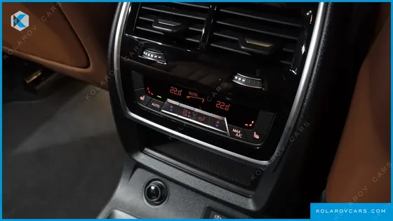 BMW X7 XDRIVE 40D DESIGN PURE EXCELLENCE 6-SEATER