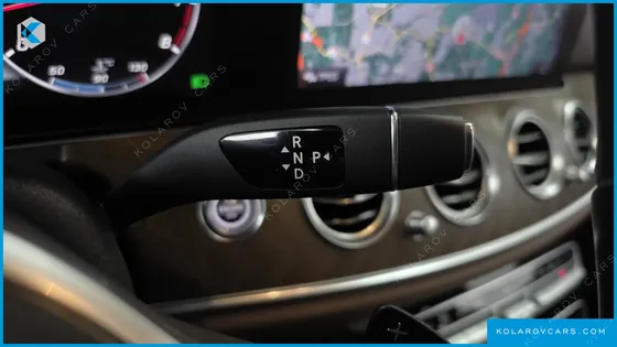 MERCEDES E-CLASS E300 4MATIC EXCLUSIVE