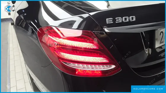 MERCEDES E-CLASS E300 4MATIC EXCLUSIVE